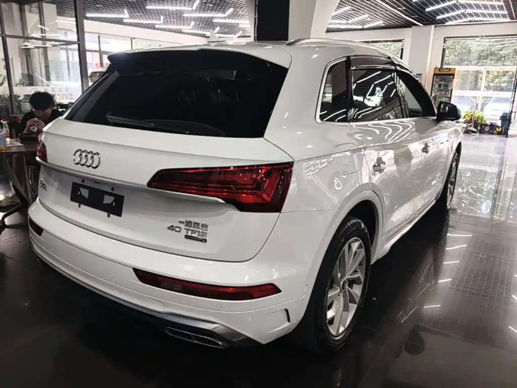 Audi Q5L — миниатюра 7