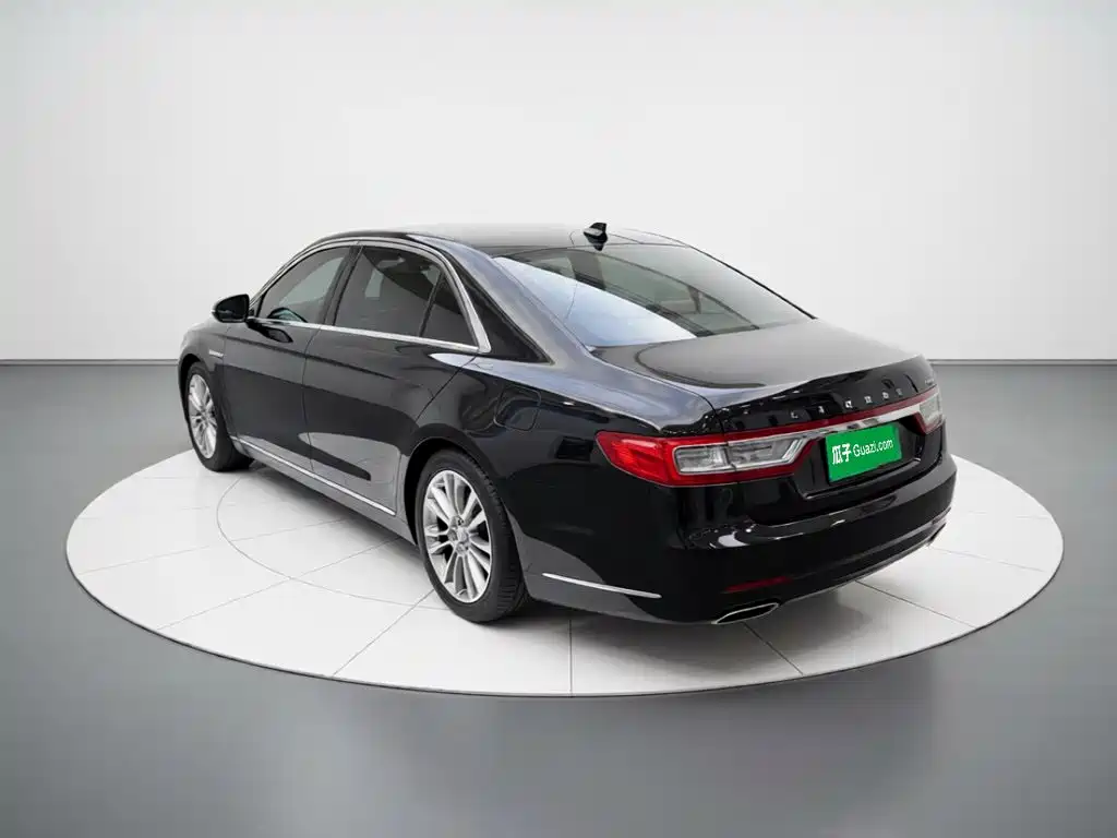 Lincoln Continental — миниатюра 4