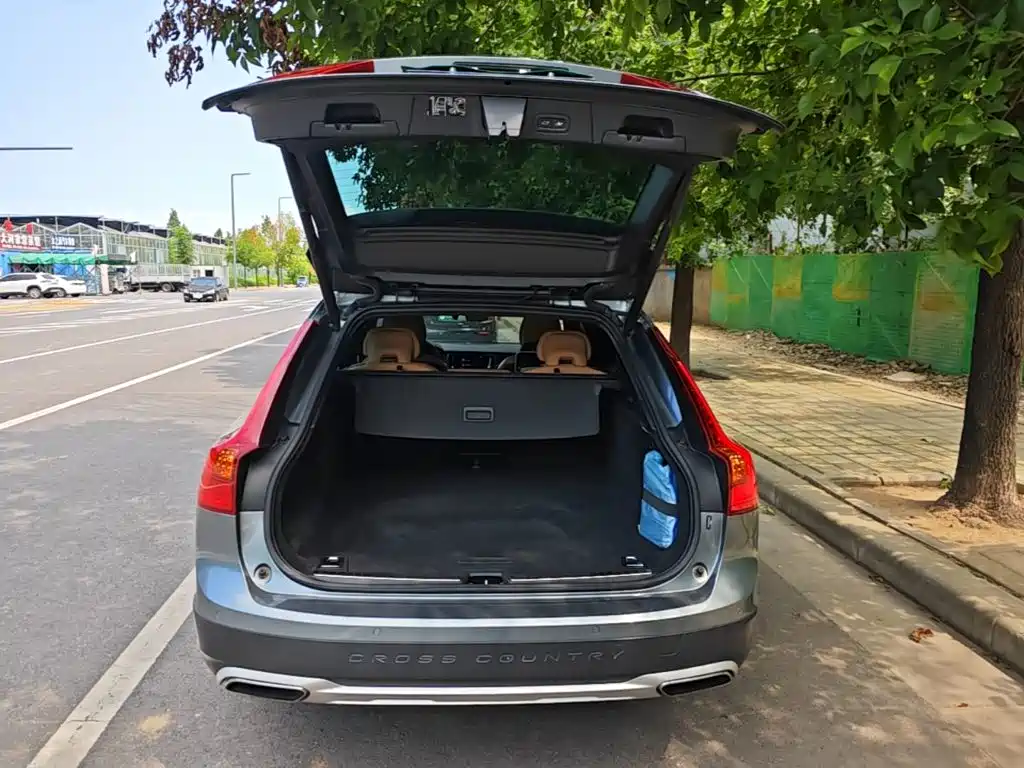 Volvo V90 — миниатюра 19