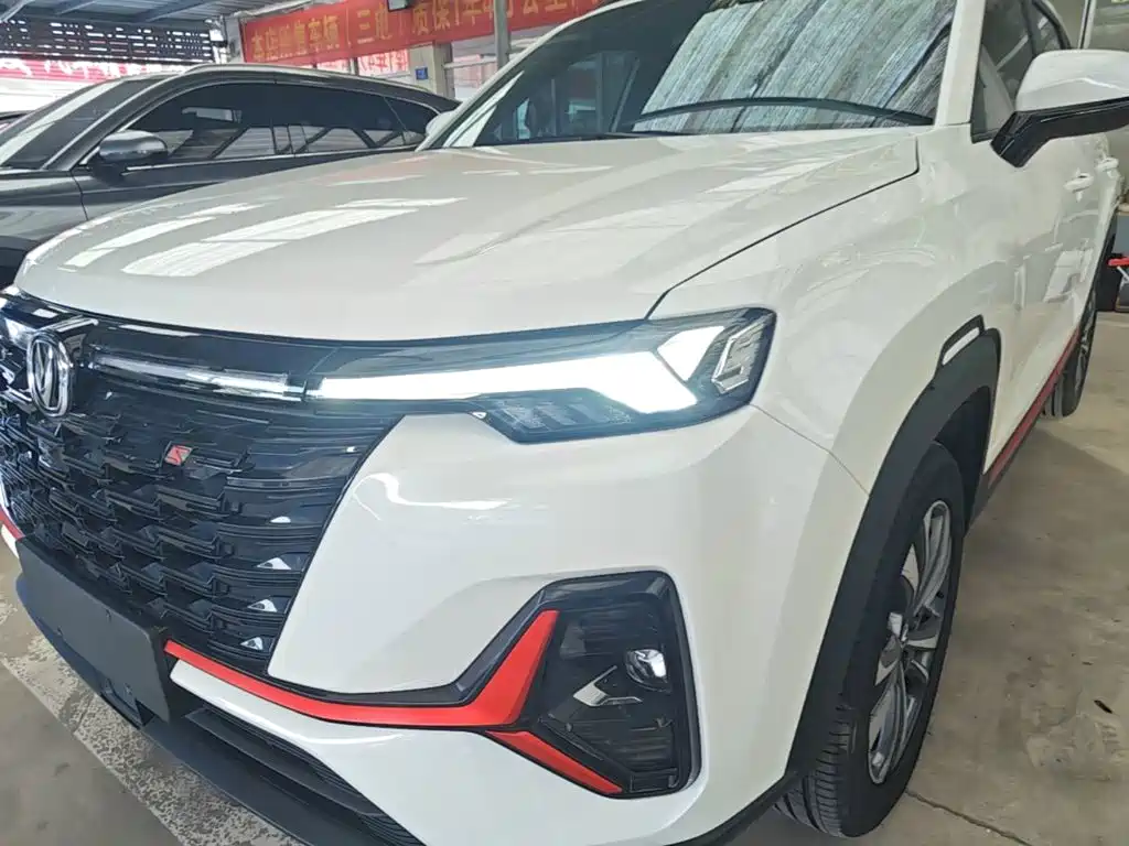 Changan CS35PLUS — миниатюра 24