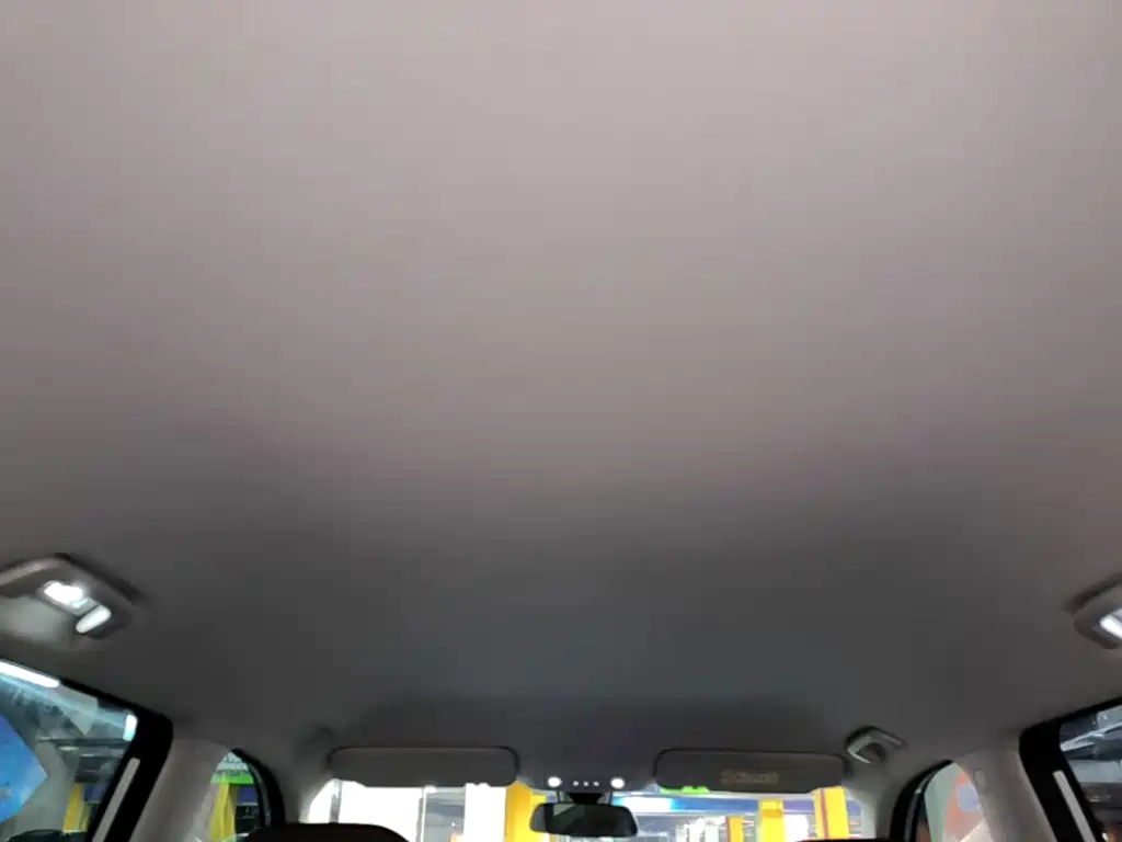 Wuling Xingguang 730 New Energy — миниатюра 18