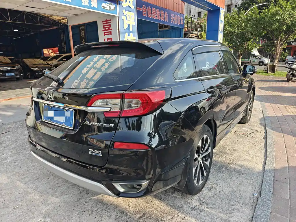 Honda Avancier — миниатюра 4