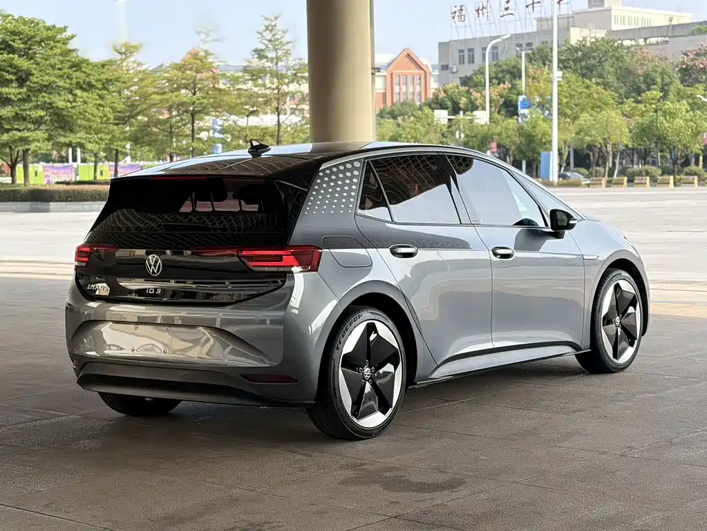 Volkswagen ID.3 — миниатюра 5