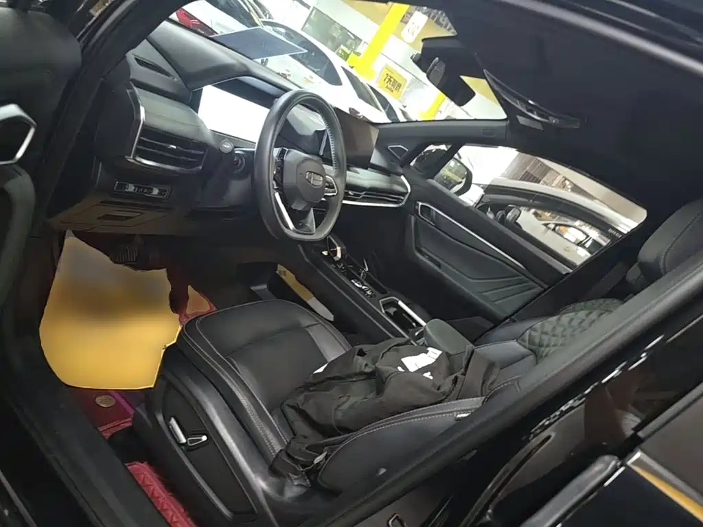 Geely Haoyue L — миниатюра 11