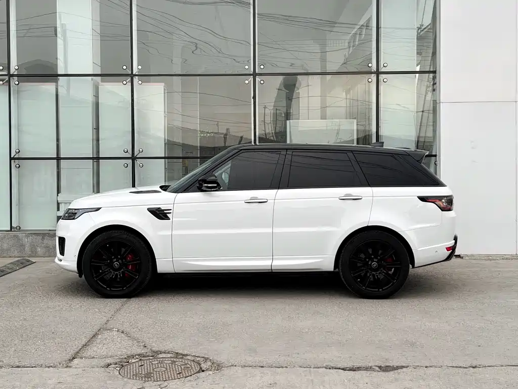 Land Rover Range Rover Sport 2021 3.0 L6 HST