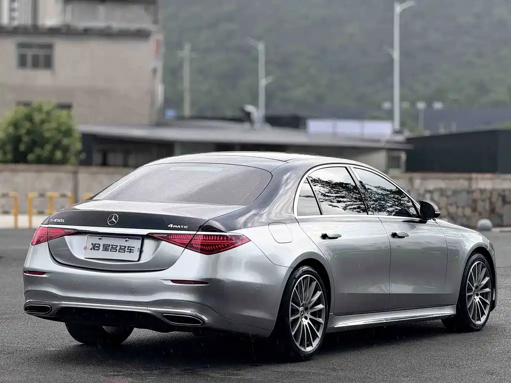 Mercedes-Benz S-Class — миниатюра 9