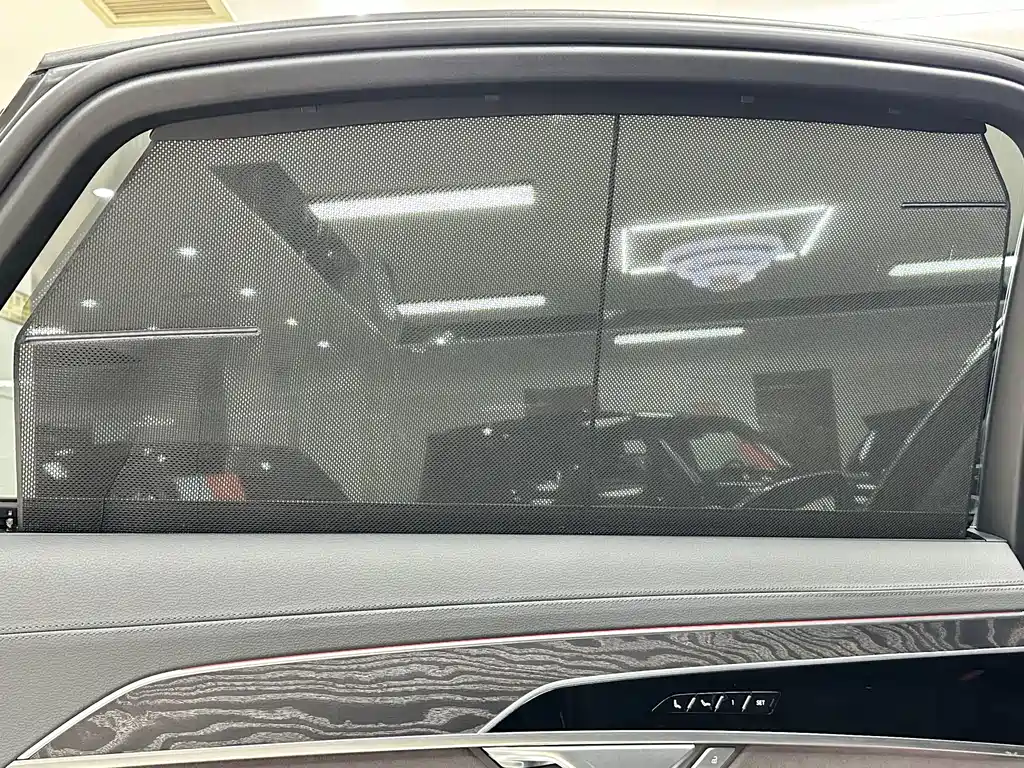Audi A8 — миниатюра 22