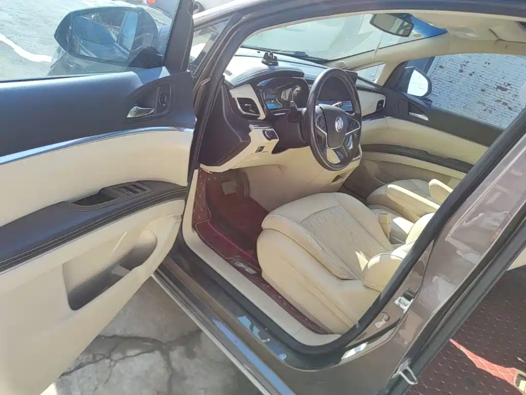 Buick GL8 — миниатюра 16