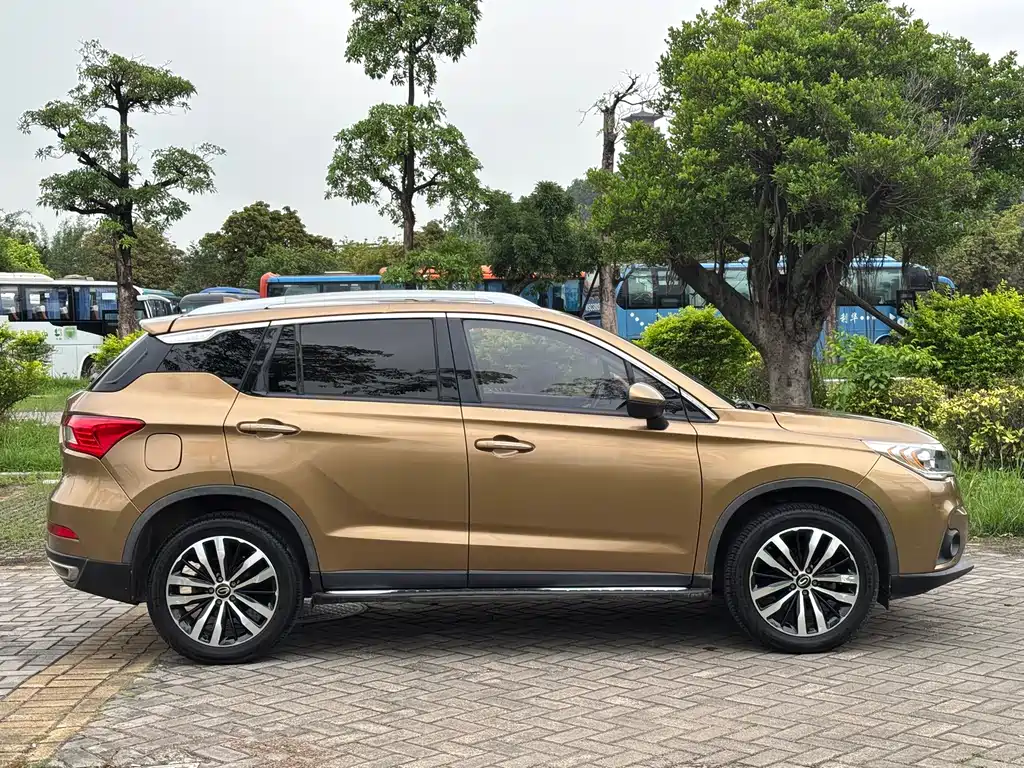 GAC Motor Trumpchi GS4 — миниатюра 4
