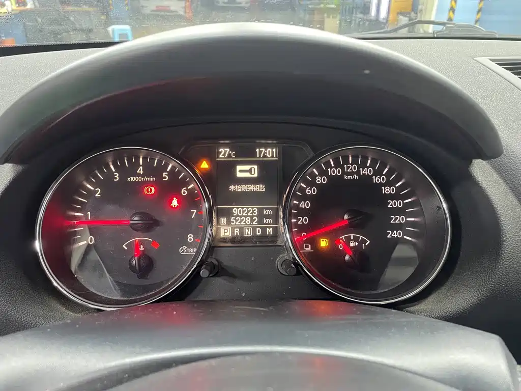 Nissan Qashqai — миниатюра 10