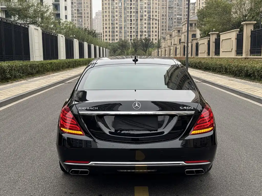 Mercedes-Benz S-Class — миниатюра 2