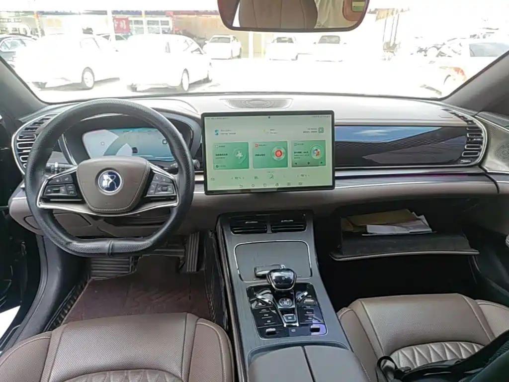 BYD Han — миниатюра 10