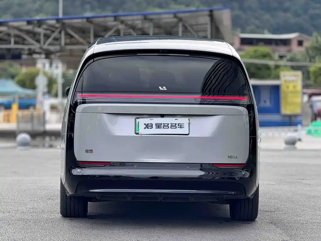 Li Auto Li MEGA — миниатюра 14