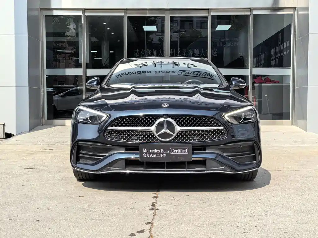 Mercedes-Benz C-Class 2023 — фото 2
