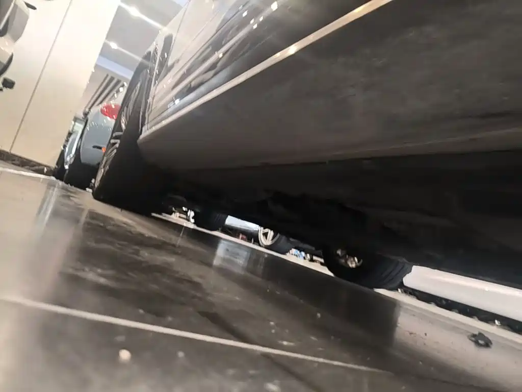 Porsche Cayenne — миниатюра 22