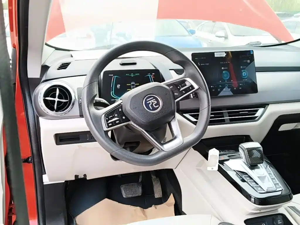 BYD Yuan Pro — миниатюра 11