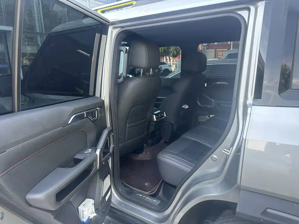 Jetour Traveller — миниатюра 8