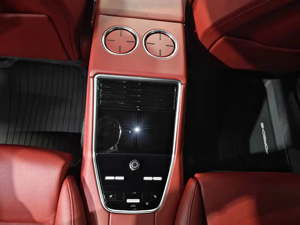 Porsche Panamera — миниатюра 12