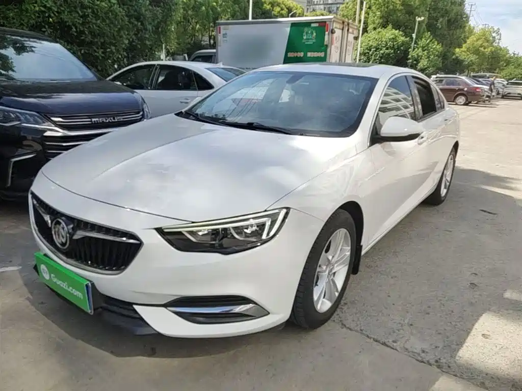 Buick Regal 2020