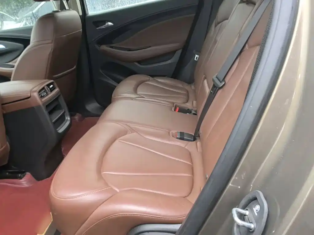 Buick Envision Plus — миниатюра 17