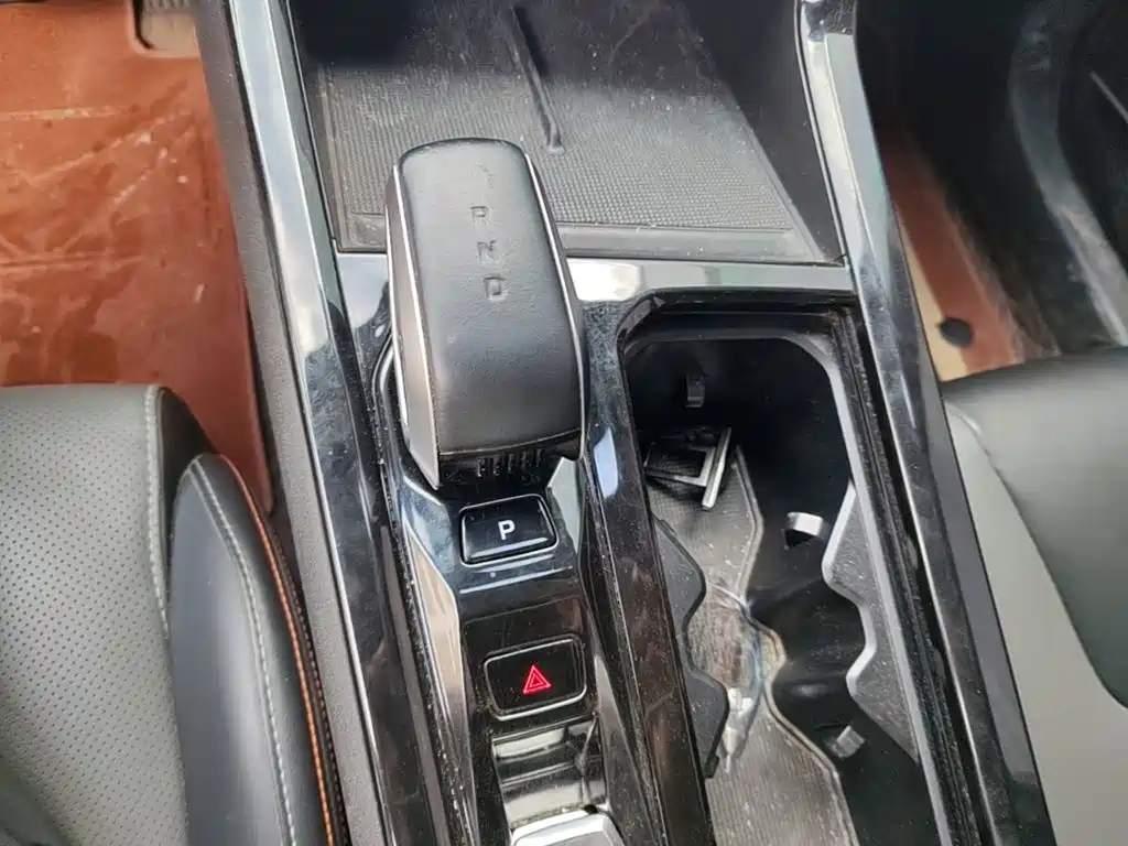 Geely Boyue — миниатюра 14
