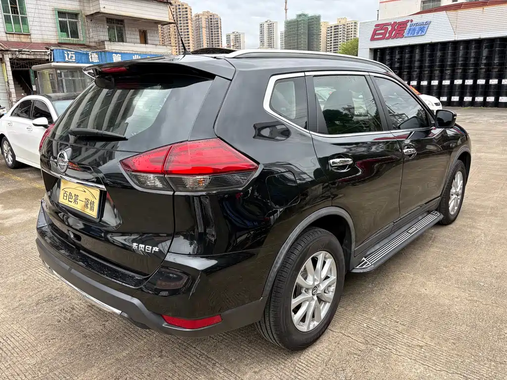 Nissan X-Trail — миниатюра 9
