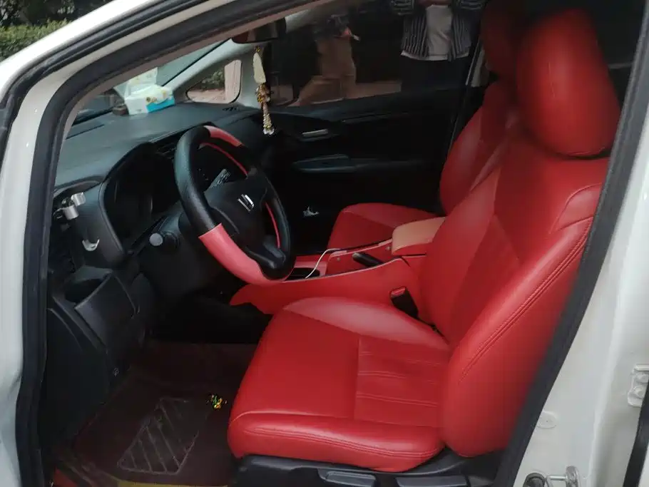 Honda Fit — миниатюра 9