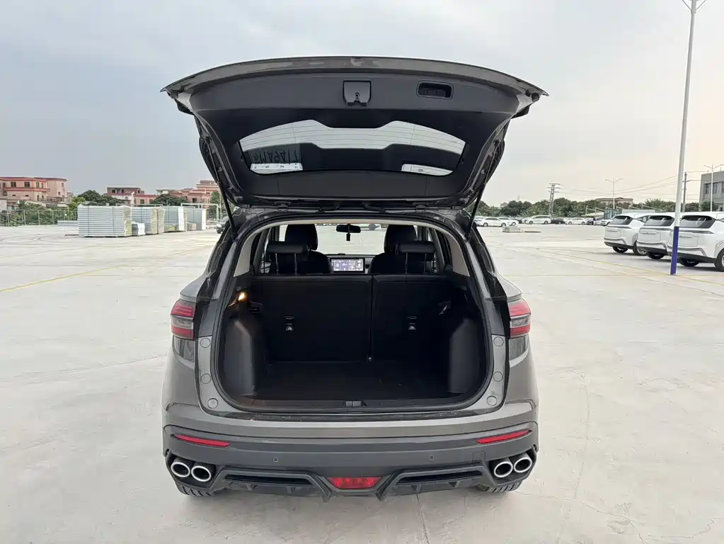 Geely Binyue - фото 20