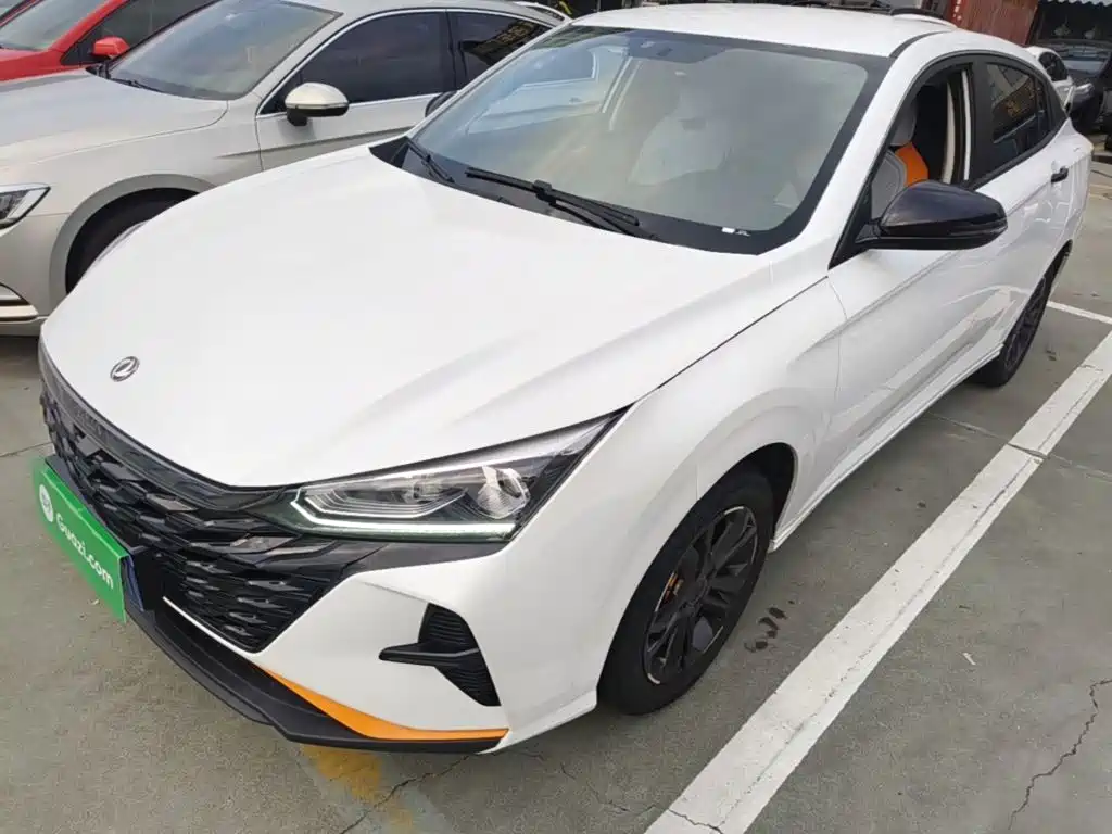 Dongfeng Yixuan
