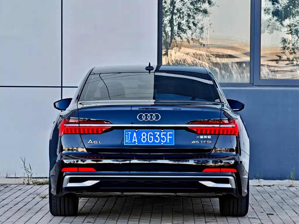 Audi A6L — миниатюра 5