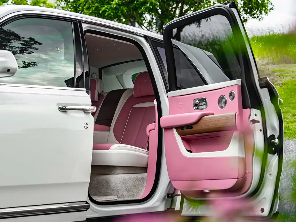 Rolls-Royce Cullinan — фотографии объявления, Фото 18