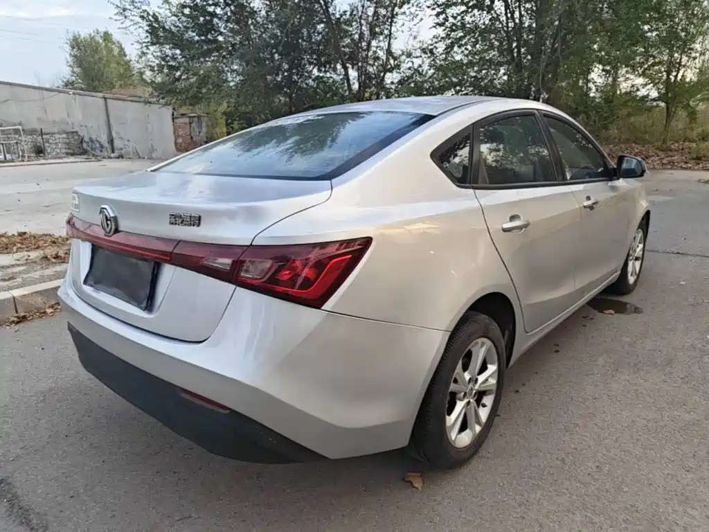 MG MG GT — миниатюра 7