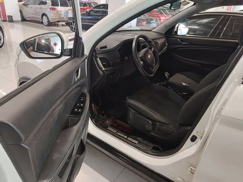 Landwind Landwind X2 — миниатюра 16