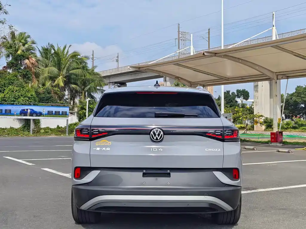 VOLKSWAGEN ID.4 CROZZ