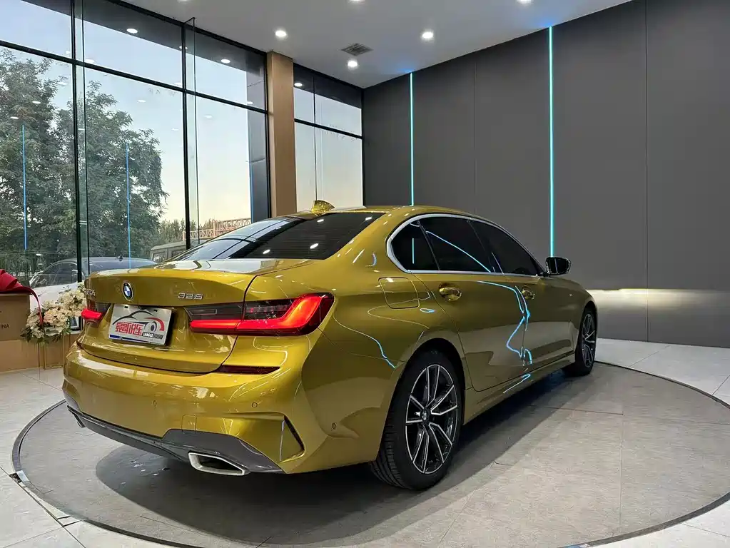 BMW 3 Series — миниатюра 6