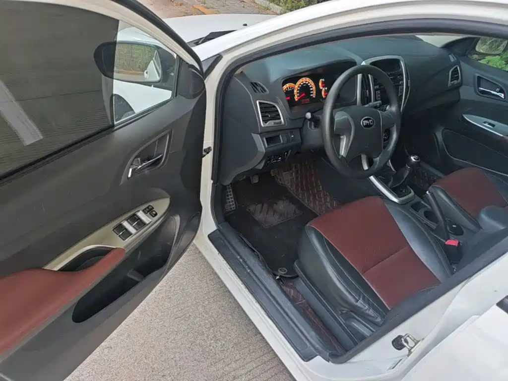 BYD F3 — миниатюра 16