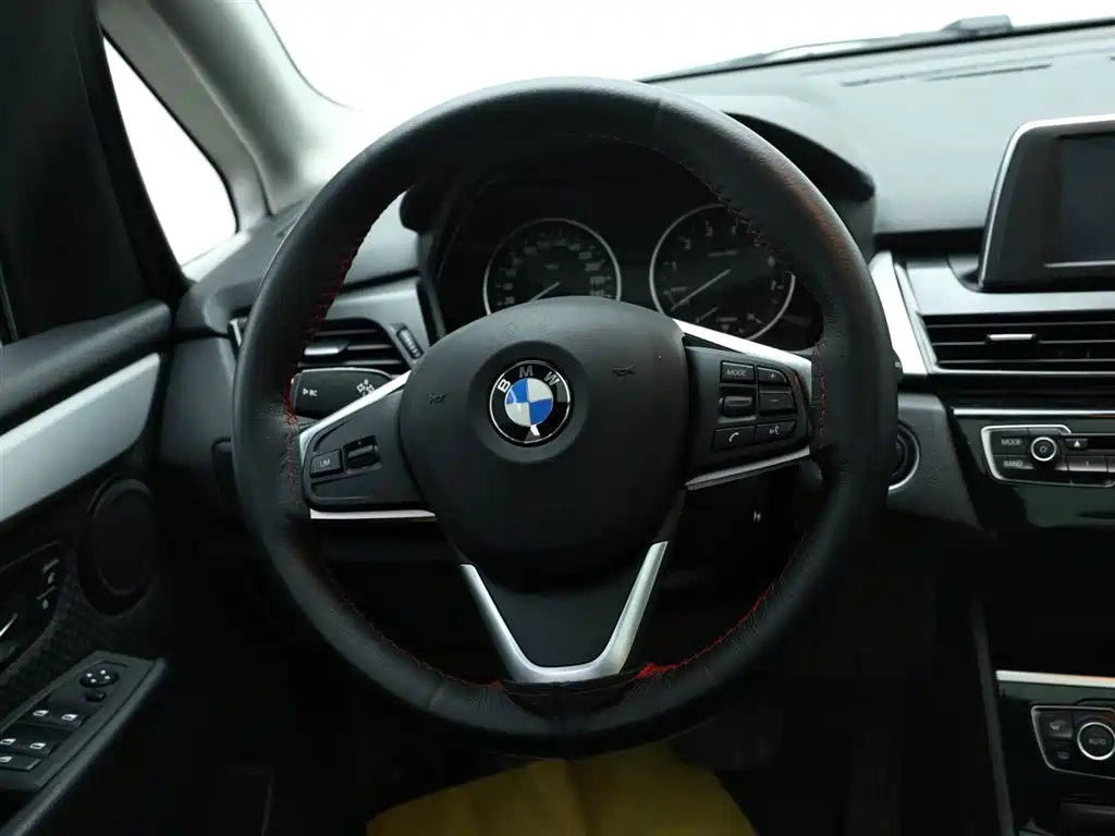 BMW 2 SERIES STATION WAGON