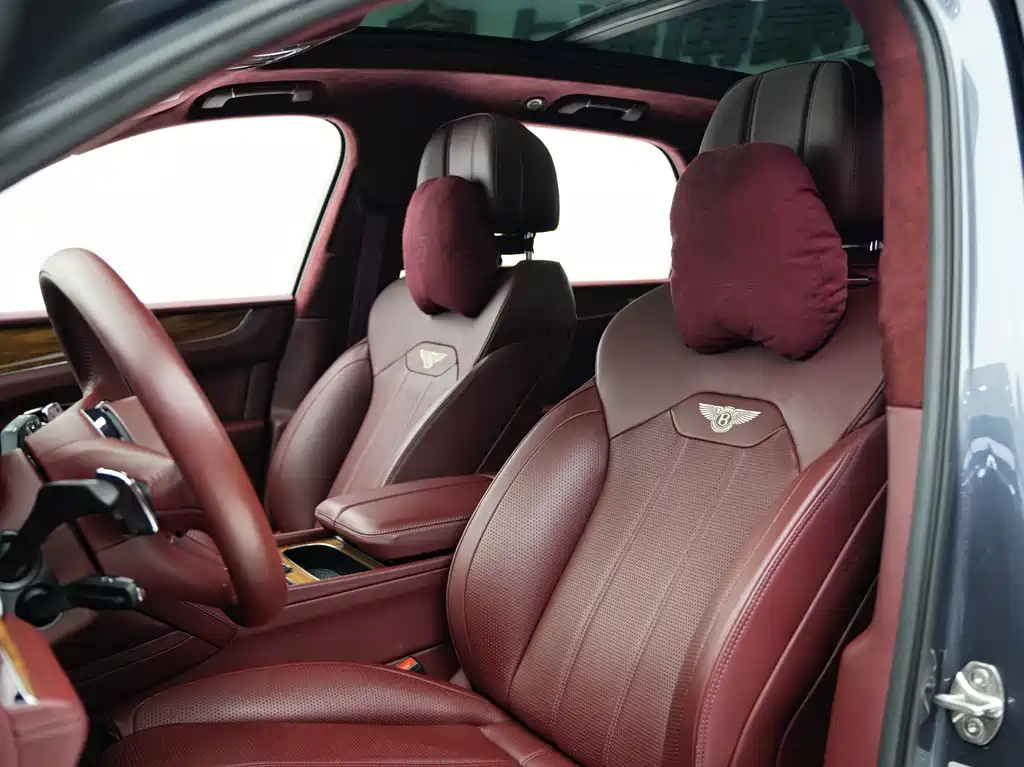 Bentley Bentayga — миниатюра 9