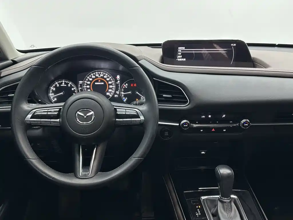 Mazda CX-30 — миниатюра 11