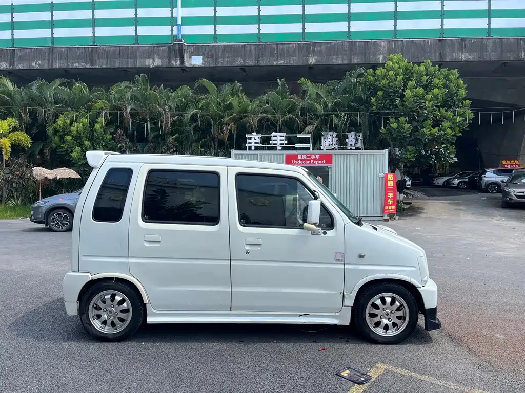 Suzuki Wagon R — миниатюра 4