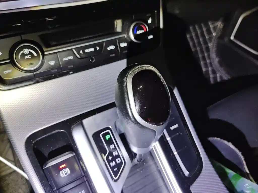 Geely Emgrand GL — миниатюра 15