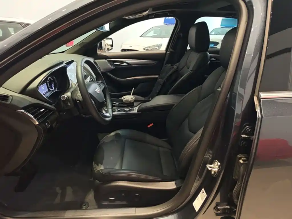 Cadillac CT5 — миниатюра 20