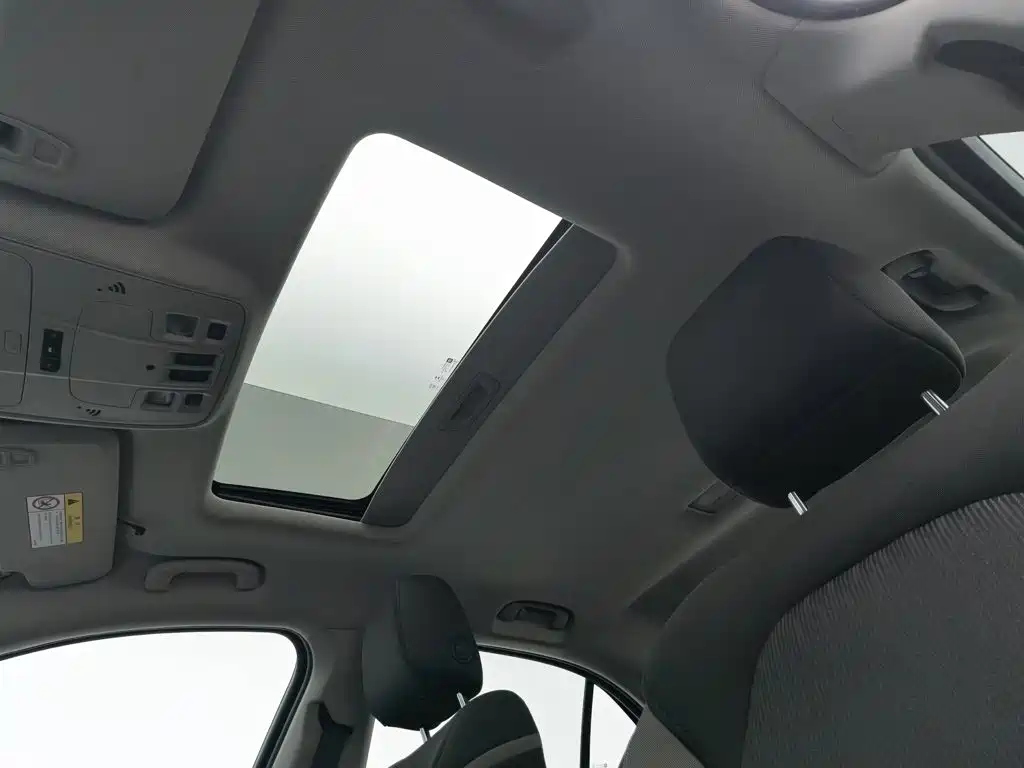 Chevrolet Malibu — миниатюра 14