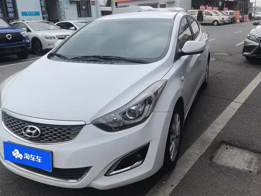 Hyundai Elantra Langdong 2016