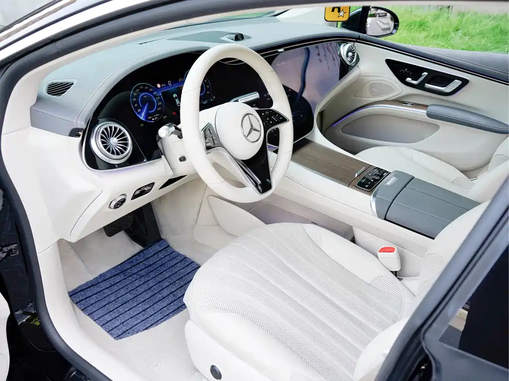 Mercedes-Benz EQS — миниатюра 10
