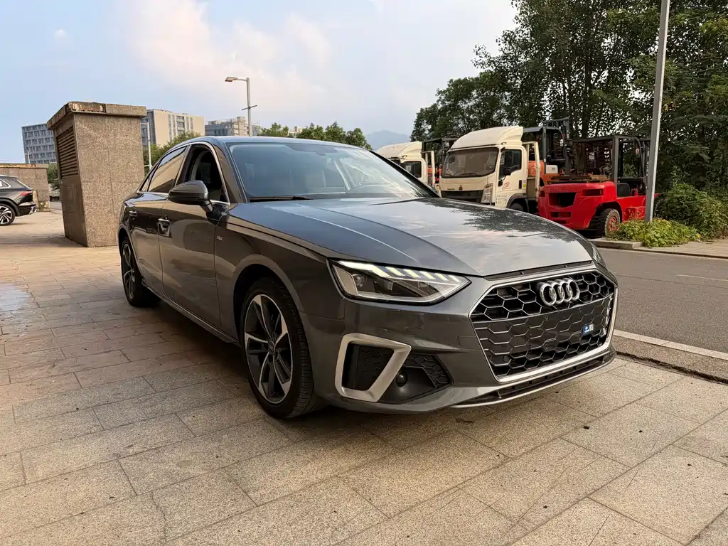 Audi A4L — миниатюра 3