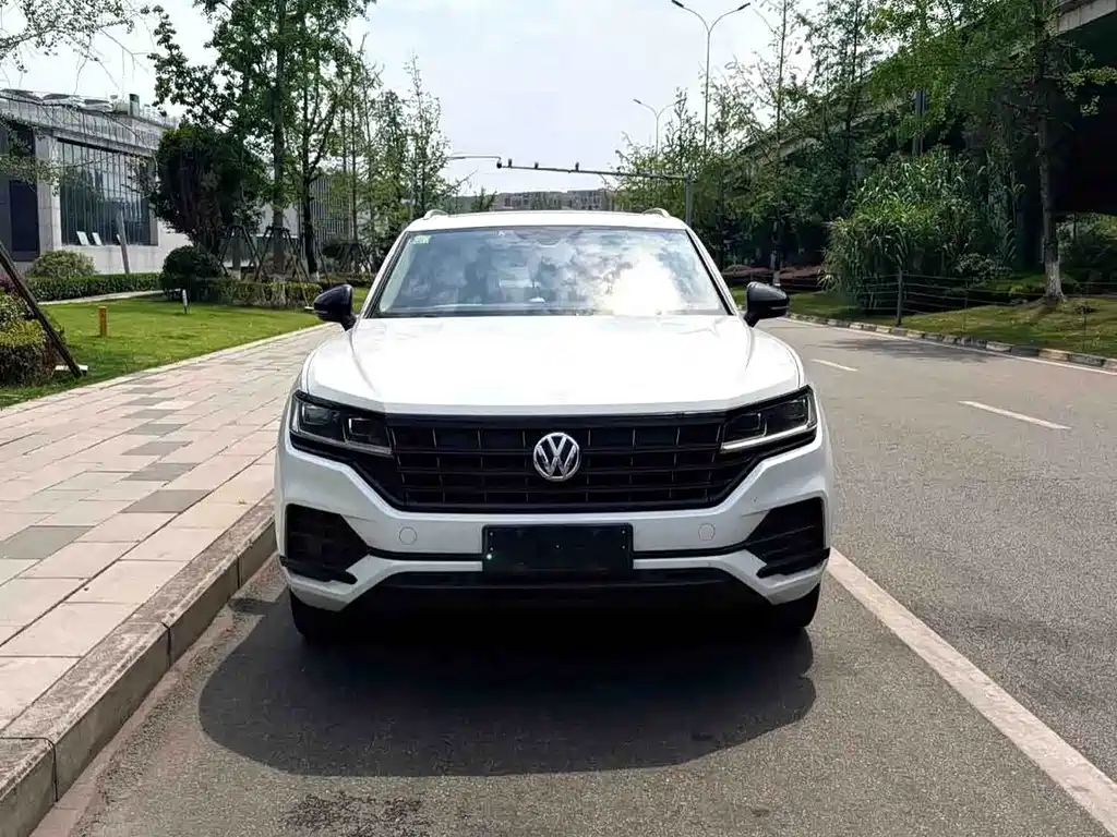 Volkswagen Touareg — миниатюра 2