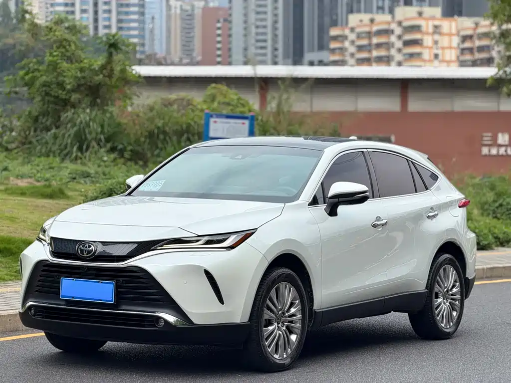 Toyota Harrier 2022