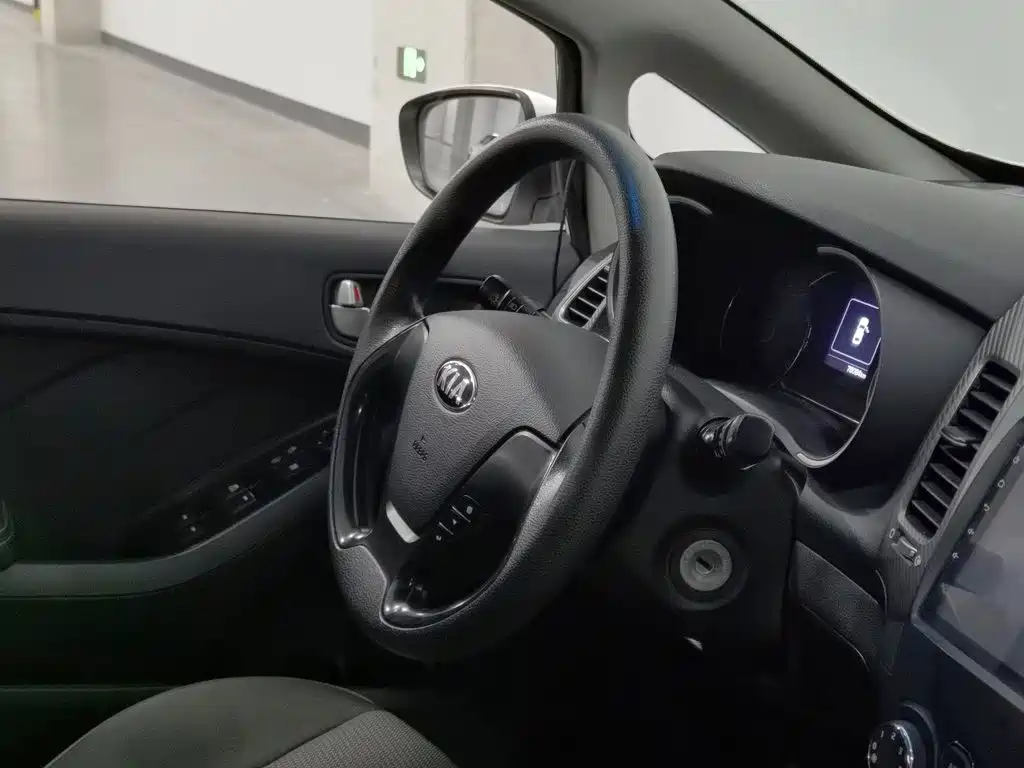 Kia K3 — миниатюра 22