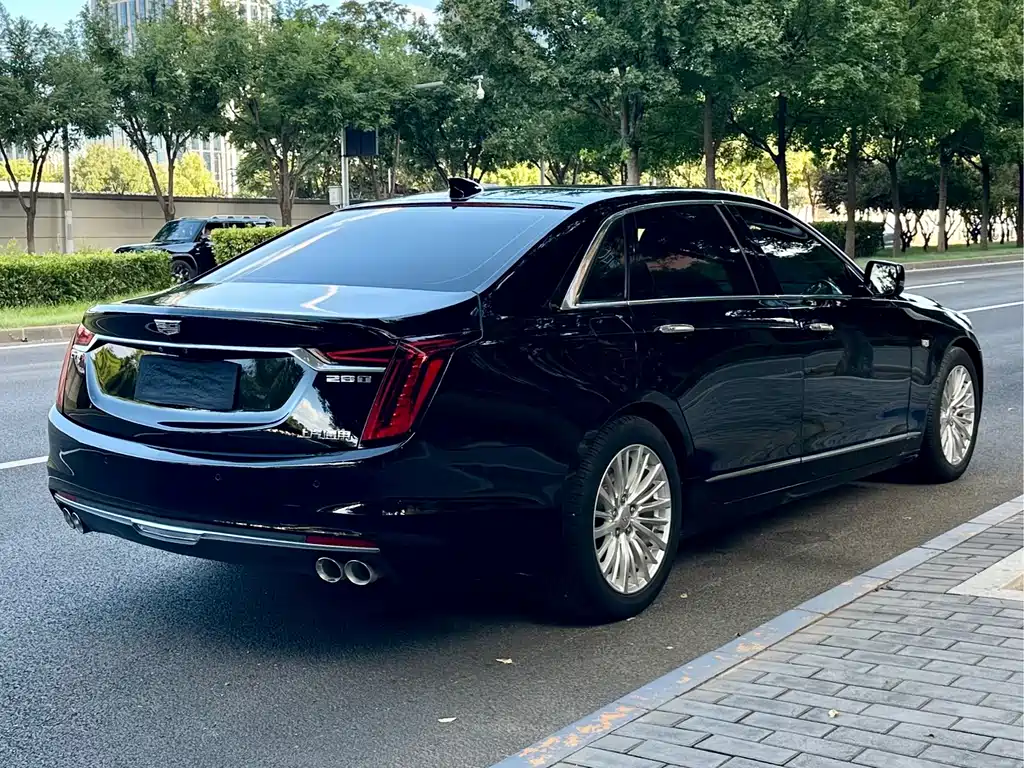 Cadillac CT6 — миниатюра 5